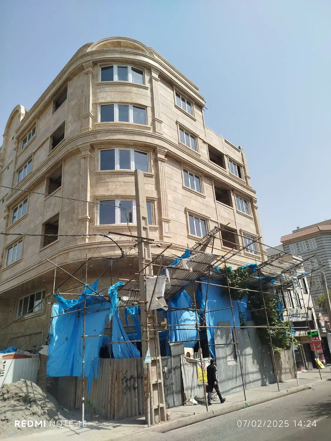 درب  پنجره دوجداره (UPVC)|خدمات پیشه و مهارت|صفادشت, |دیوار