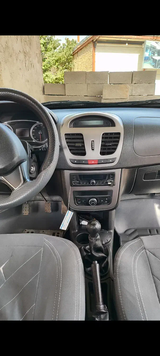 ساینا s 1401|خودرو سواری و وانت|رزن, |دیوار