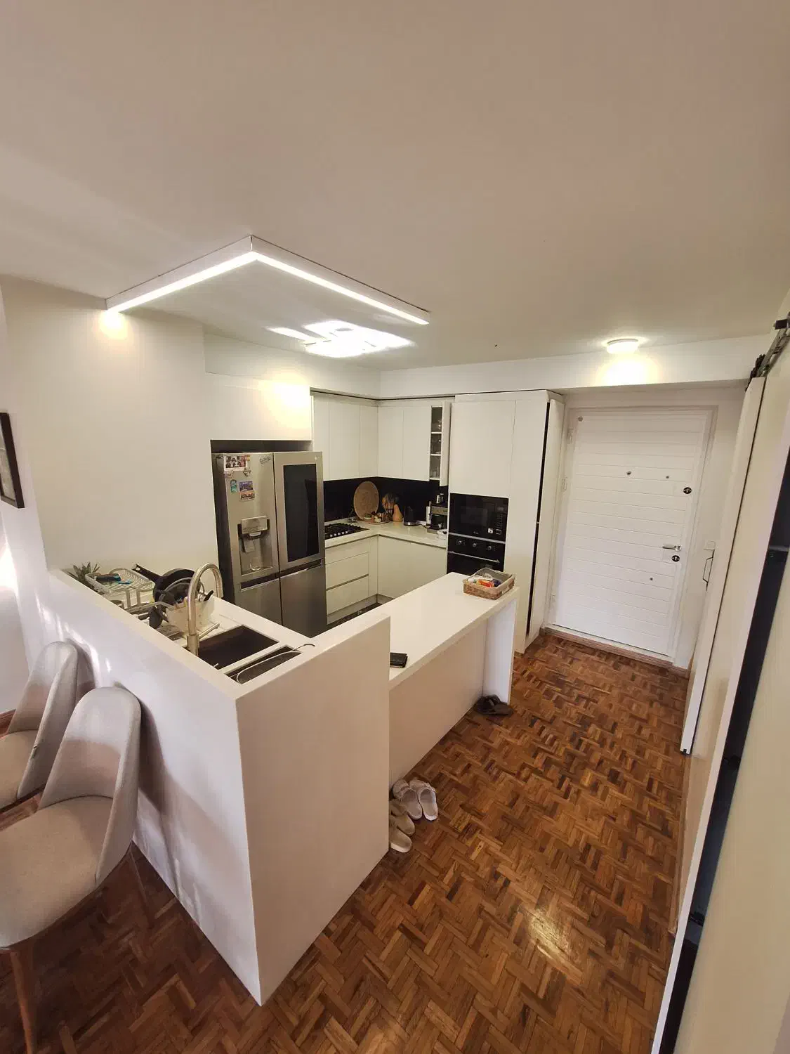 واحد ۱۰۸ متر دوبلکس مجتمع نسترن شهرآرا