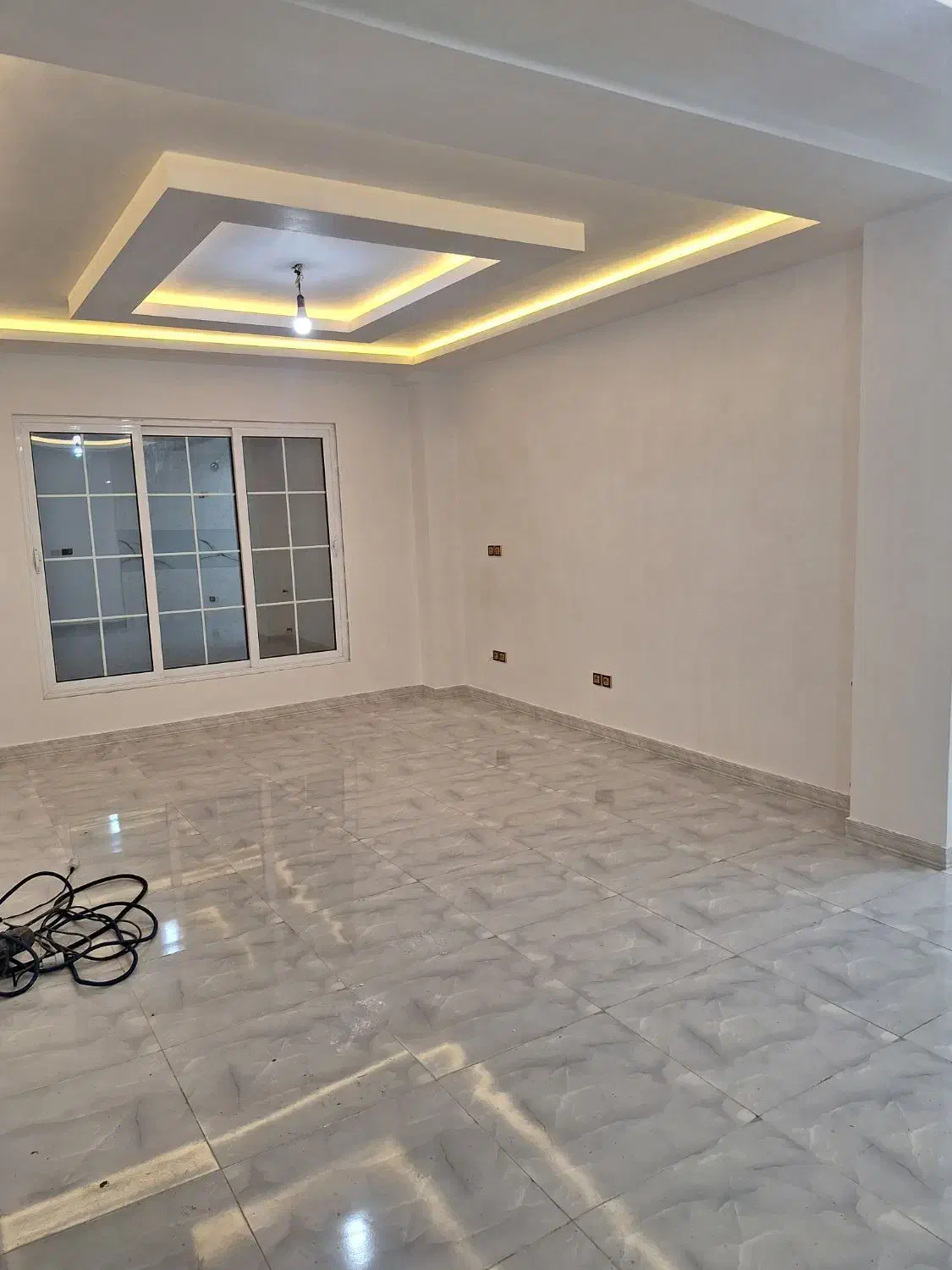 اجاره یک واحد ویلایی|اجارهٔ خانه و ویلا|پره‌سر, |دیوار