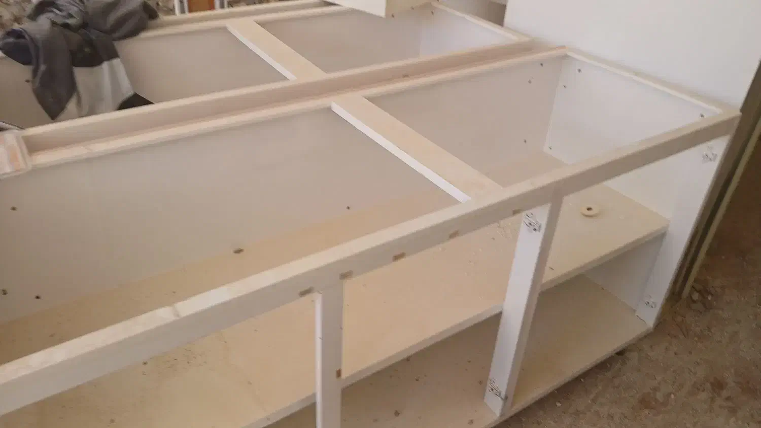 کابینت فلزی و آبگرمکن دیواری و سینک و هود|مصالح و تجهیزات ساختمان|آباده, |دیوار