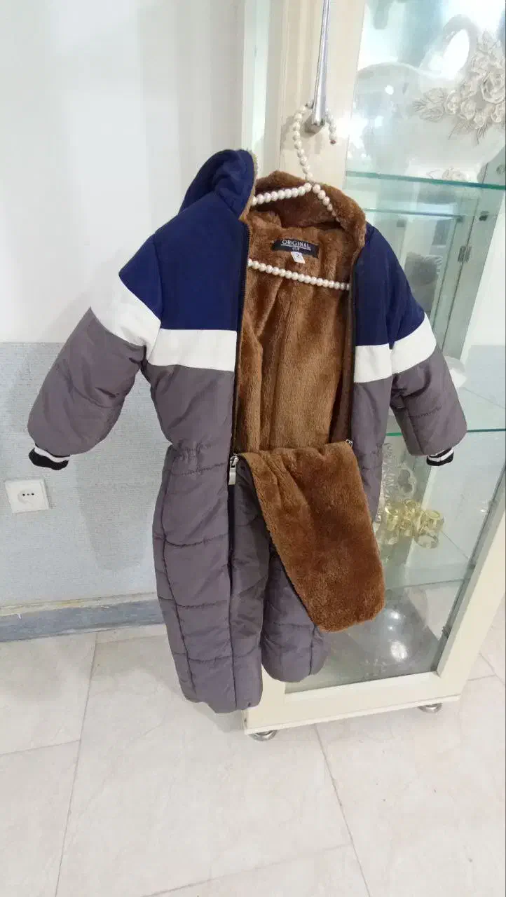 سرهمی کاپشنی داخل پشم|کفش و لباس بچه|کلاردشت, |دیوار