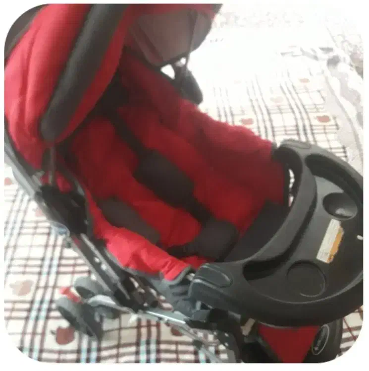 کالسکه کودک|کالسکه و لوازم جانبی|اصفهان, شهرک کاوه|دیوار