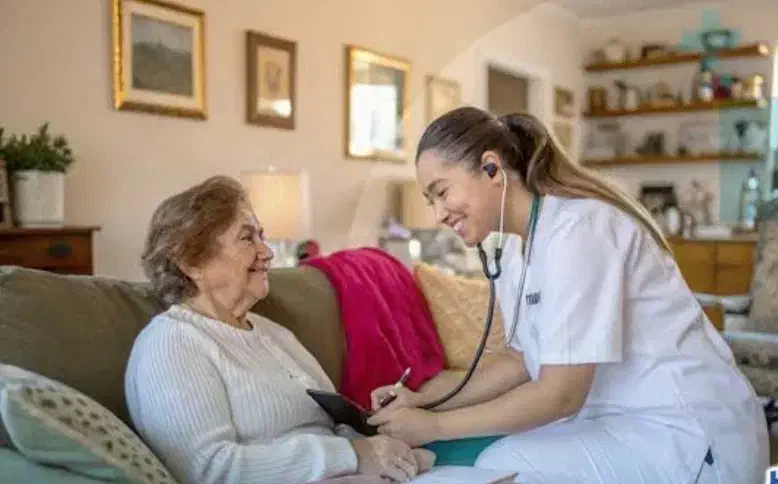 پرستار در منزل|استخدام درمانی، زیبایی، بهداشتی|بم, |دیوار