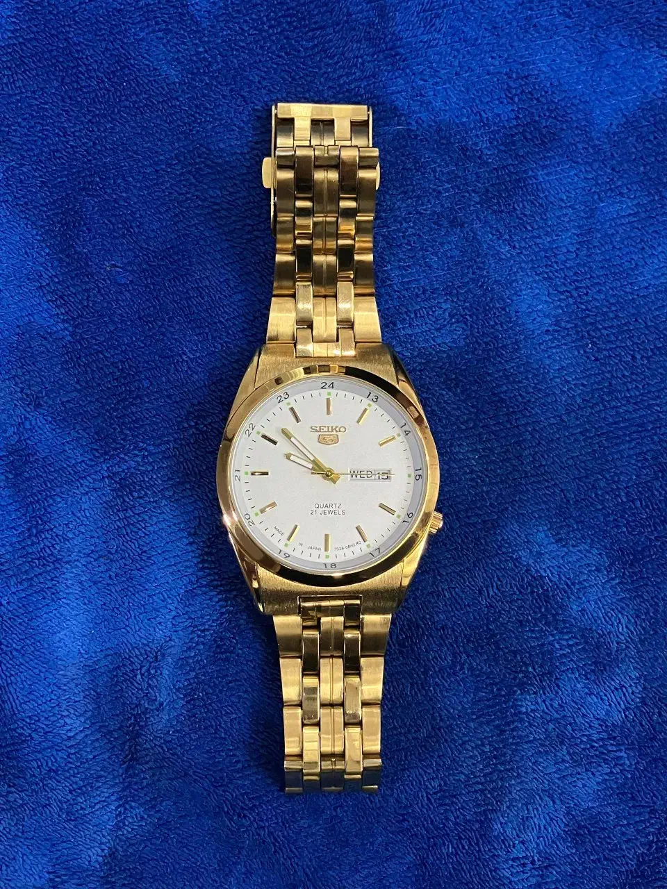 ساعت مچی|ساعت|قروه, |دیوار