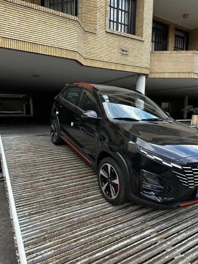 X33 cross|خودرو سواری و وانت|تهران, ونک|دیوار