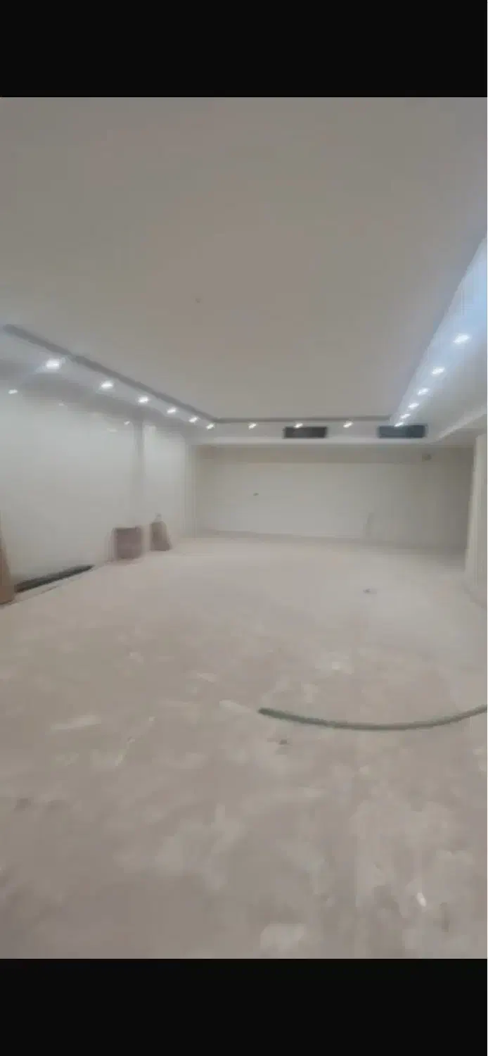 ۱۳۰ متر زیرزمین بلوار ازادگان|اجارهٔ دفتر کار، اتاق اداری، مطب|کرمان, |دیوار