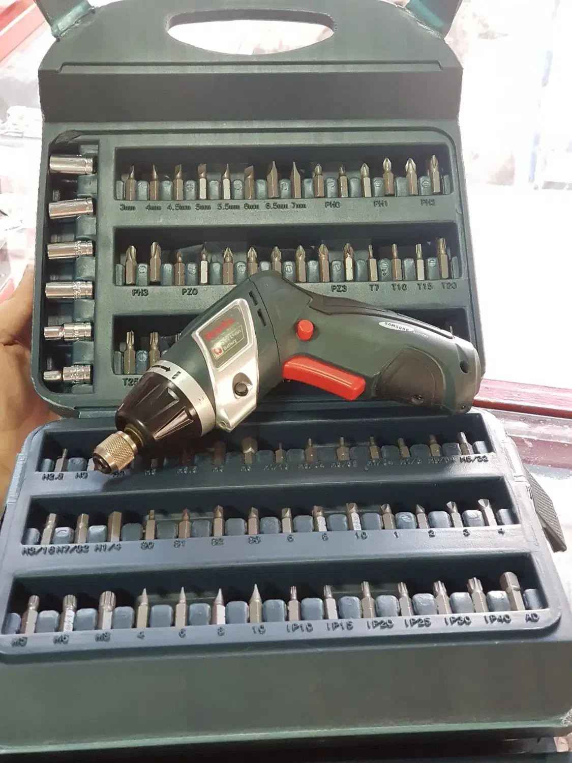 پبچگوشتی شارژی با ۱۱۷ عدد سرپیچ رونیکس 8536|ابزارآلات|شیراز, تحویلی|دیوار