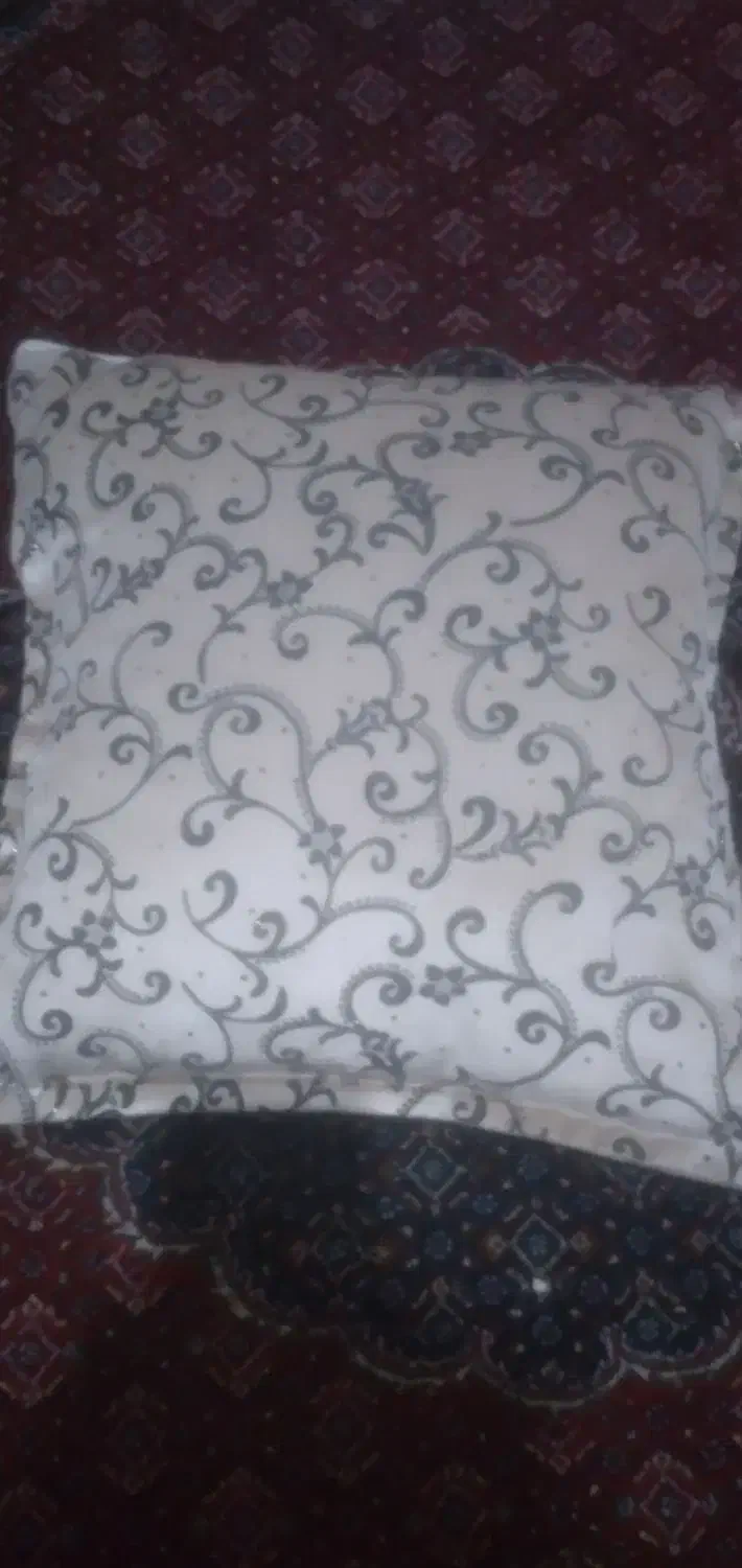 کوسن مبل|رختخواب، بالش، پتو|پارسآباد, |دیوار