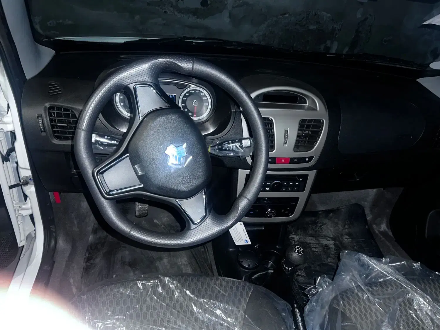 ساینا۱۴۰۴ خشک|خودرو سواری و وانت|تبریز, |دیوار