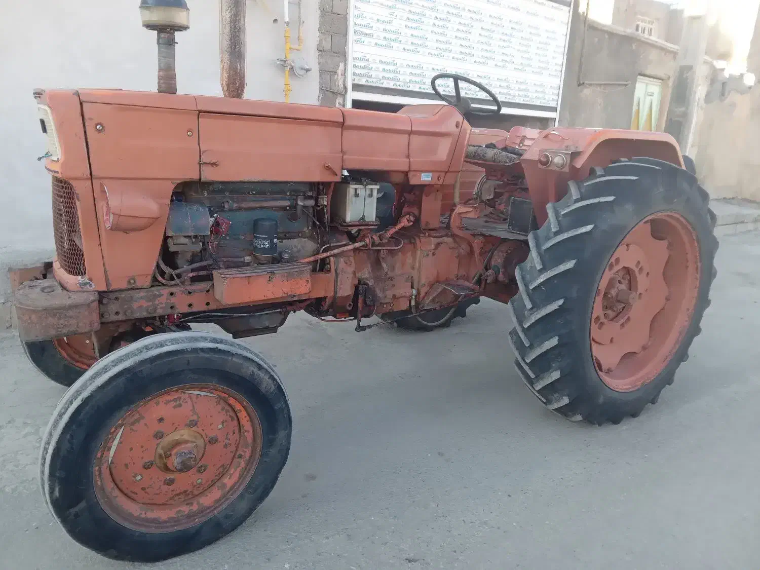 رومانی وادوات|خودرو سنگین|حسین آباد, |دیوار