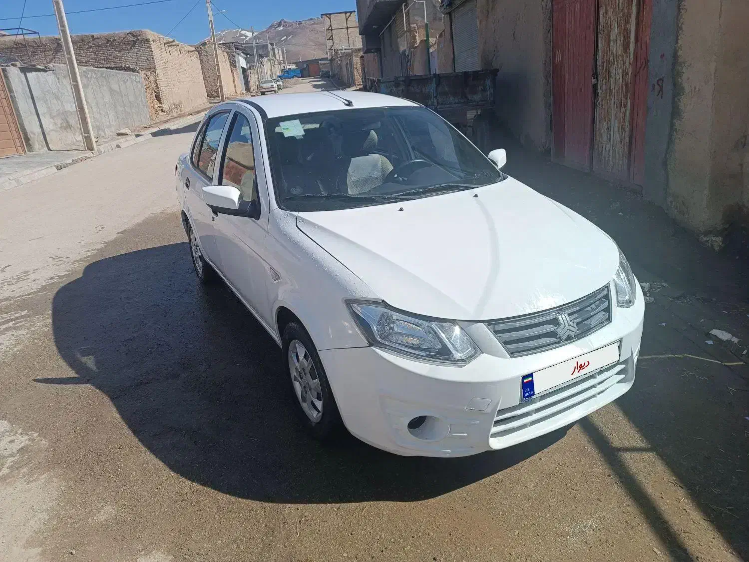 سالم خط و خش جزئی|خودرو سواری و وانت|فیروزه, |دیوار