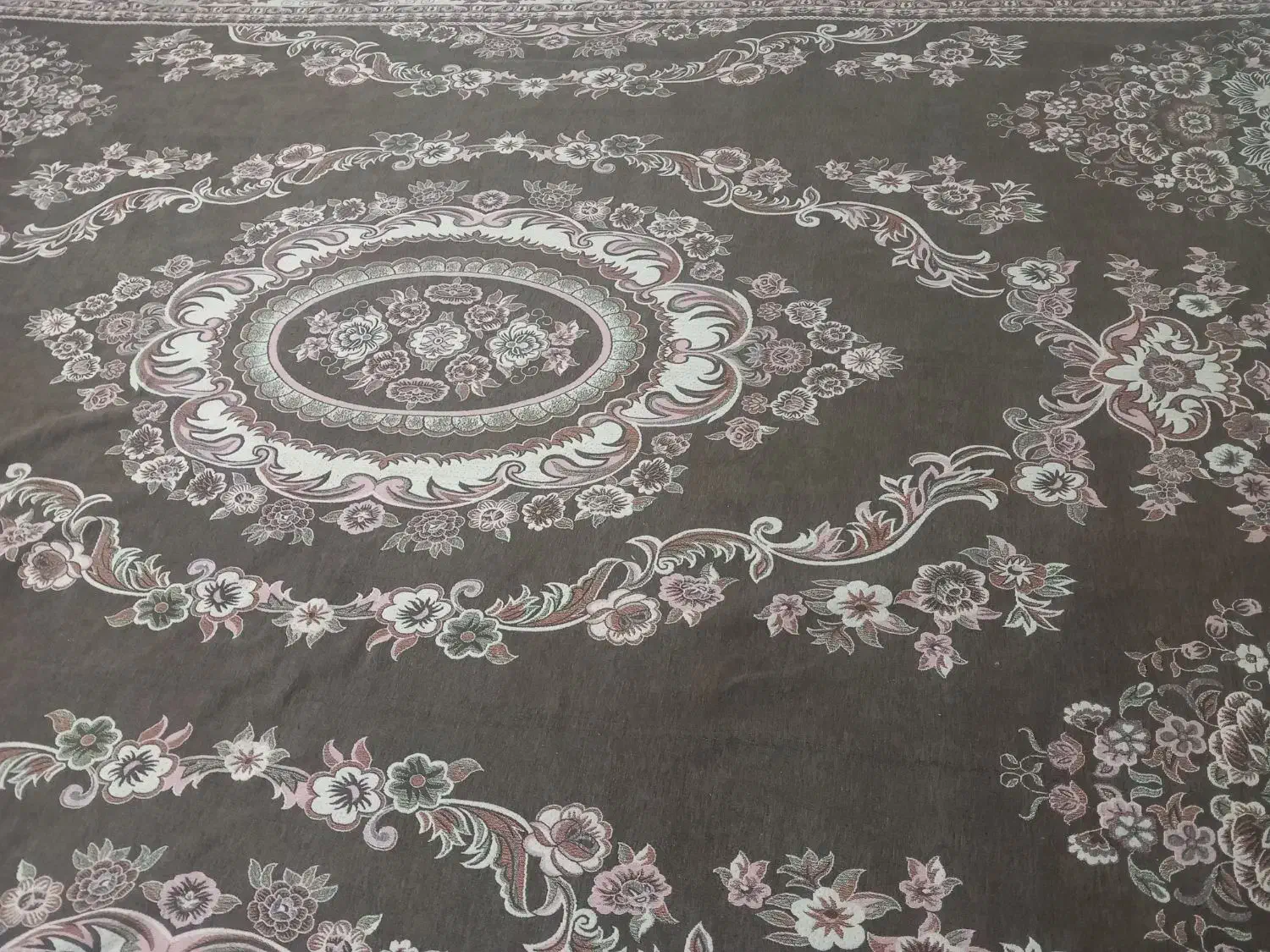 رو فرشی ۱۲متری|روفرشی|بروجرد, |دیوار