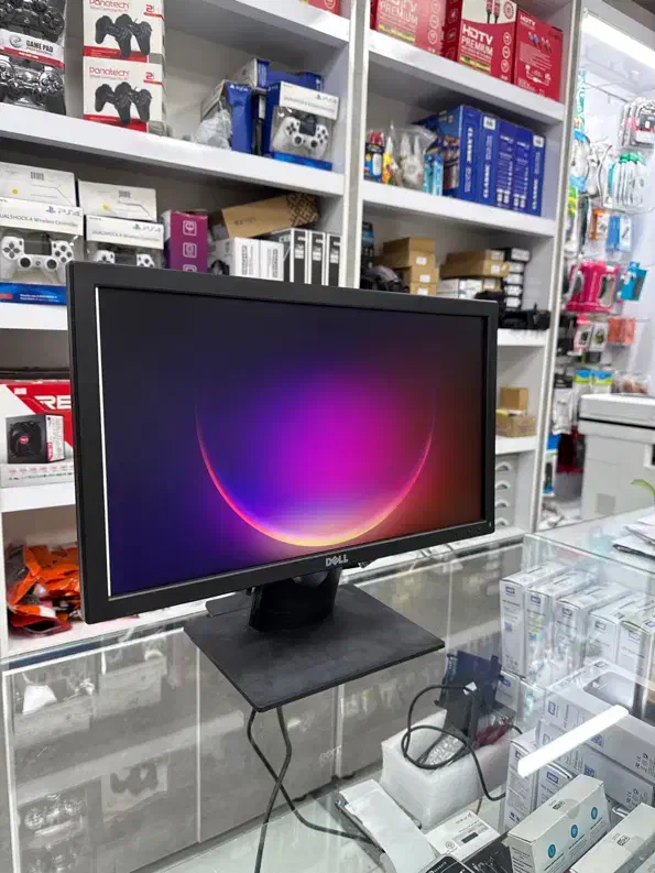 مانیتور ۲۰ اینچ led|قطعات و لوازم جانبی رایانه|خرم‌آباد, |دیوار
