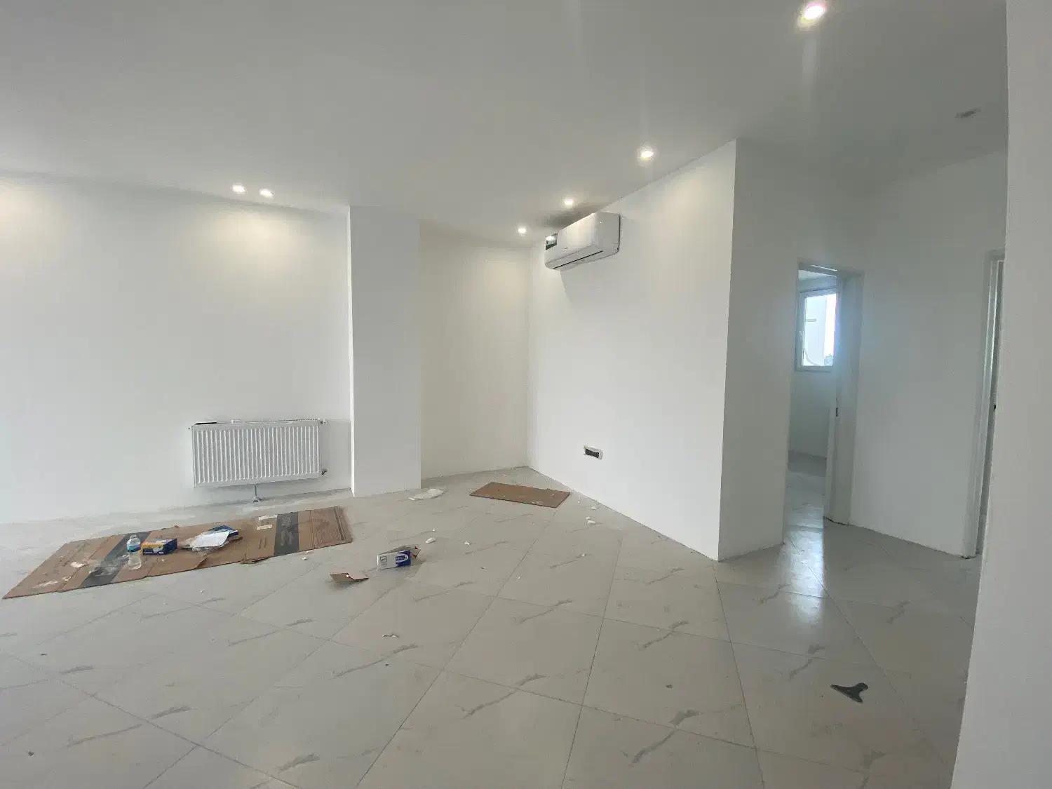 طبقه چهارم آپارتمان شهرکی/خواب مستر/نوساز/زیرقیمت|فروش آپارتمان|رویان, |دیوار