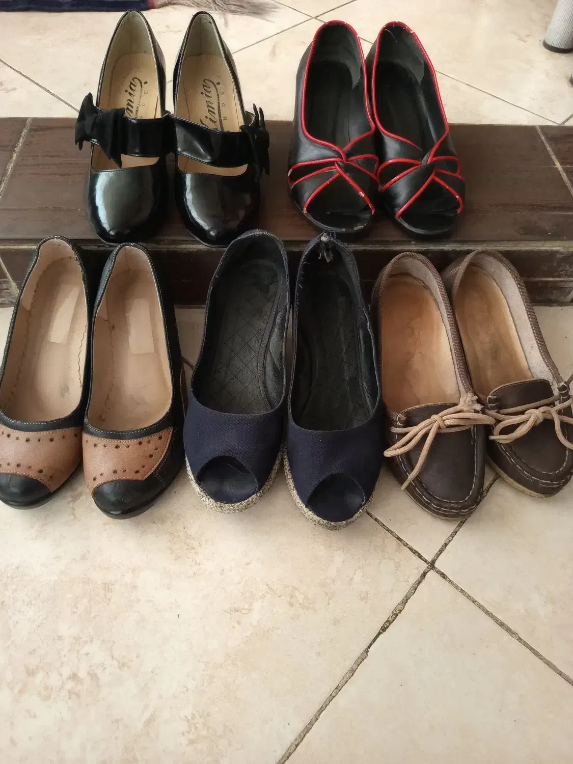 پنج جفت کفش زنانه|کیف، کفش، کمربند|سمنان, |دیوار