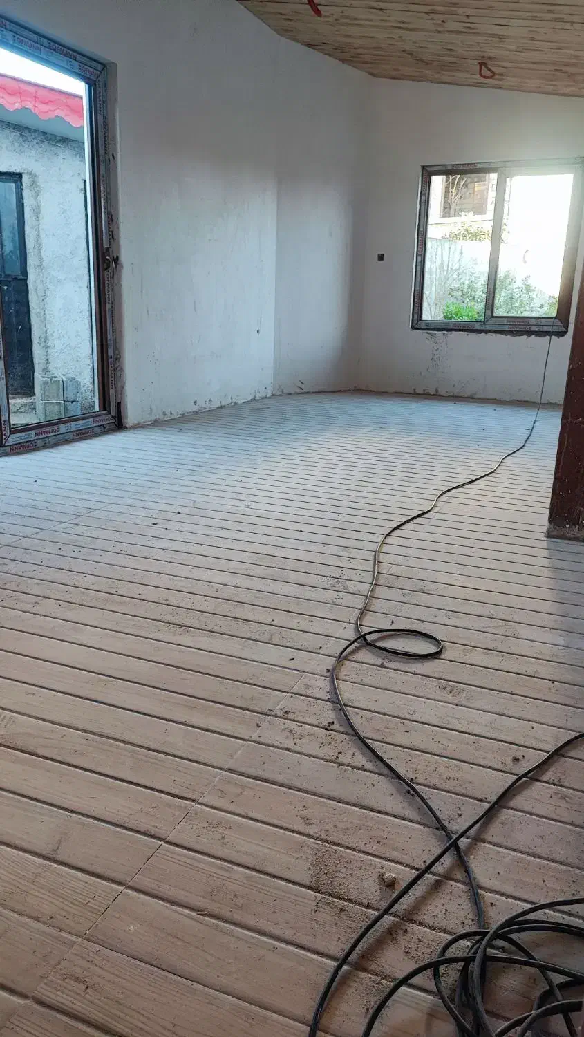 کاشی کاری فقط کار بلد باشه و بتونه دوغاب و برش|استخدام معماری، عمران و ساختمانی|رشت, بلوار گیلان|دیوار