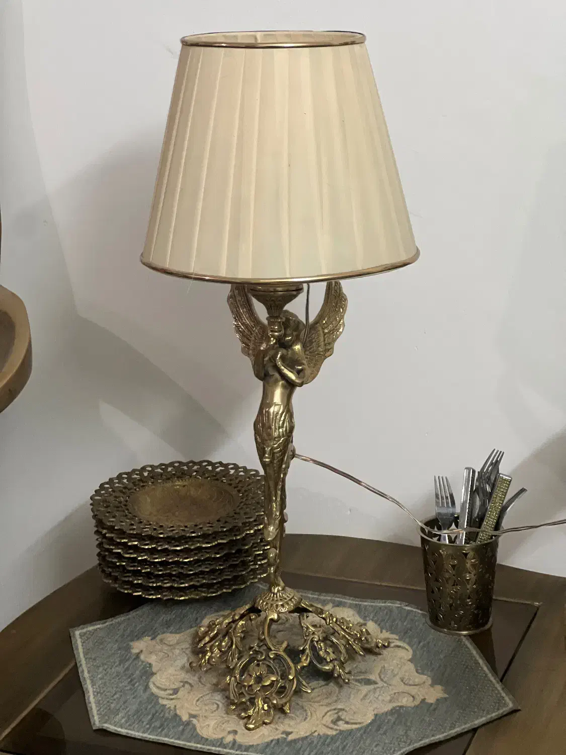 ست پذیرایی فرشته|لوستر و چراغ آویز|اسلام‌شهر, شهرک الهیه|دیوار