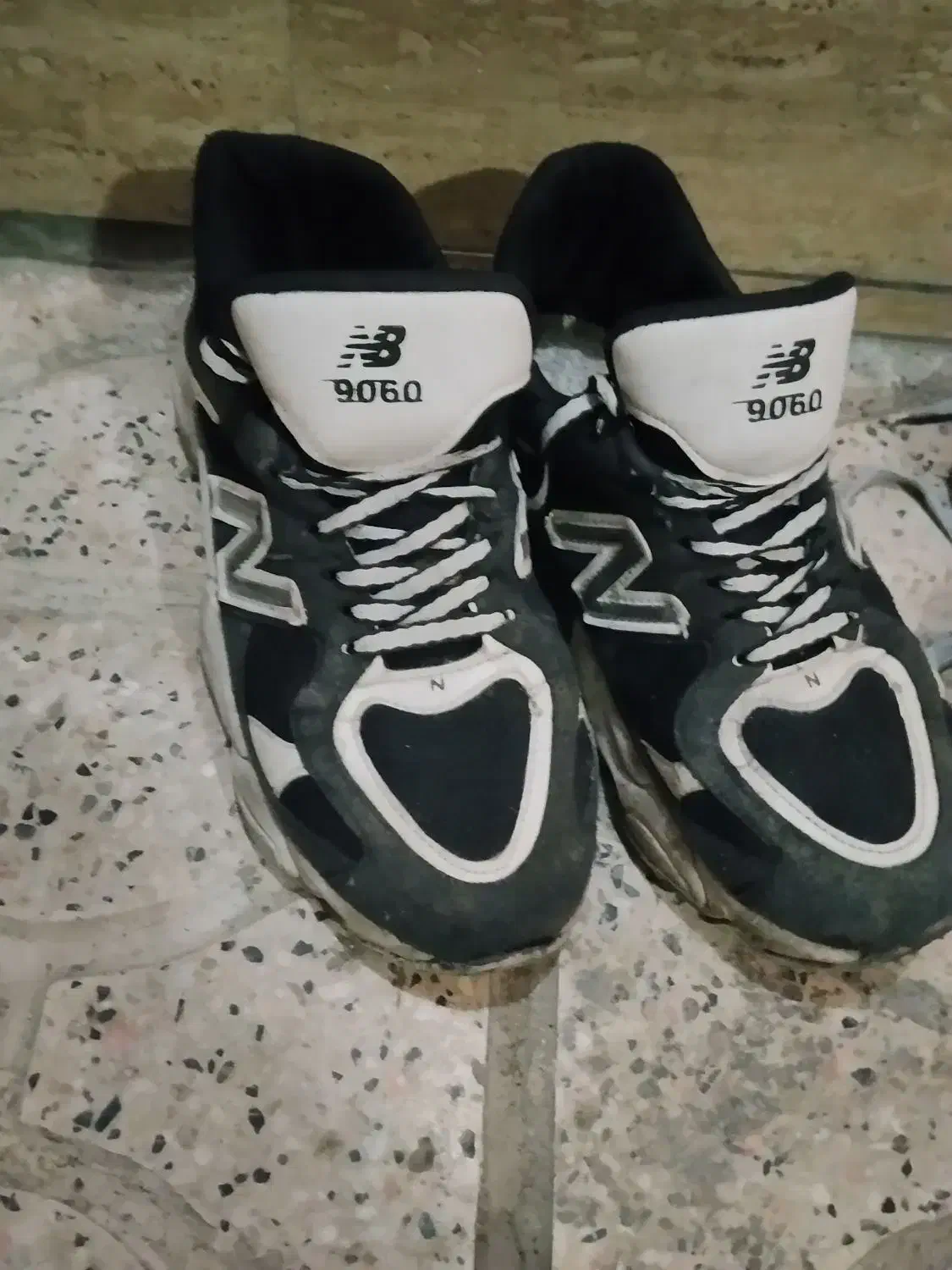 کفش|کیف، کفش، کمربند|مشهد, خواجه ربیع|دیوار