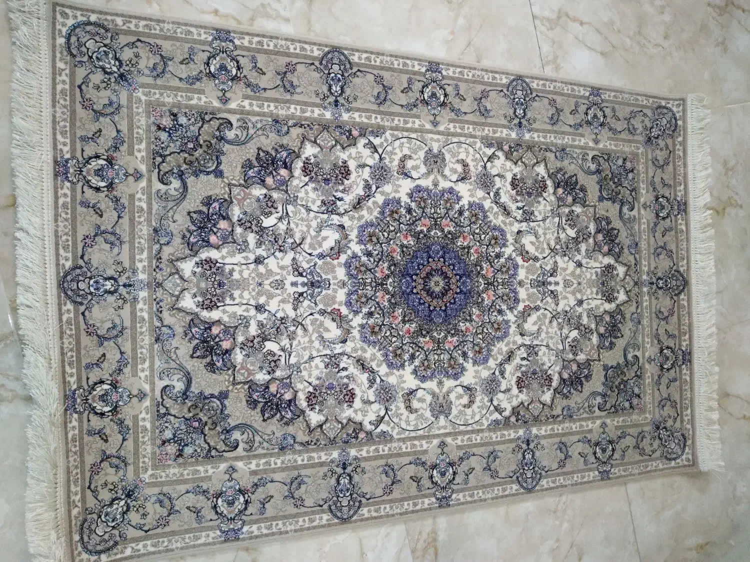 یک عدد فرش ۱ متر در ۱/۵|فرش|تهران, شهرک رضویه|دیوار