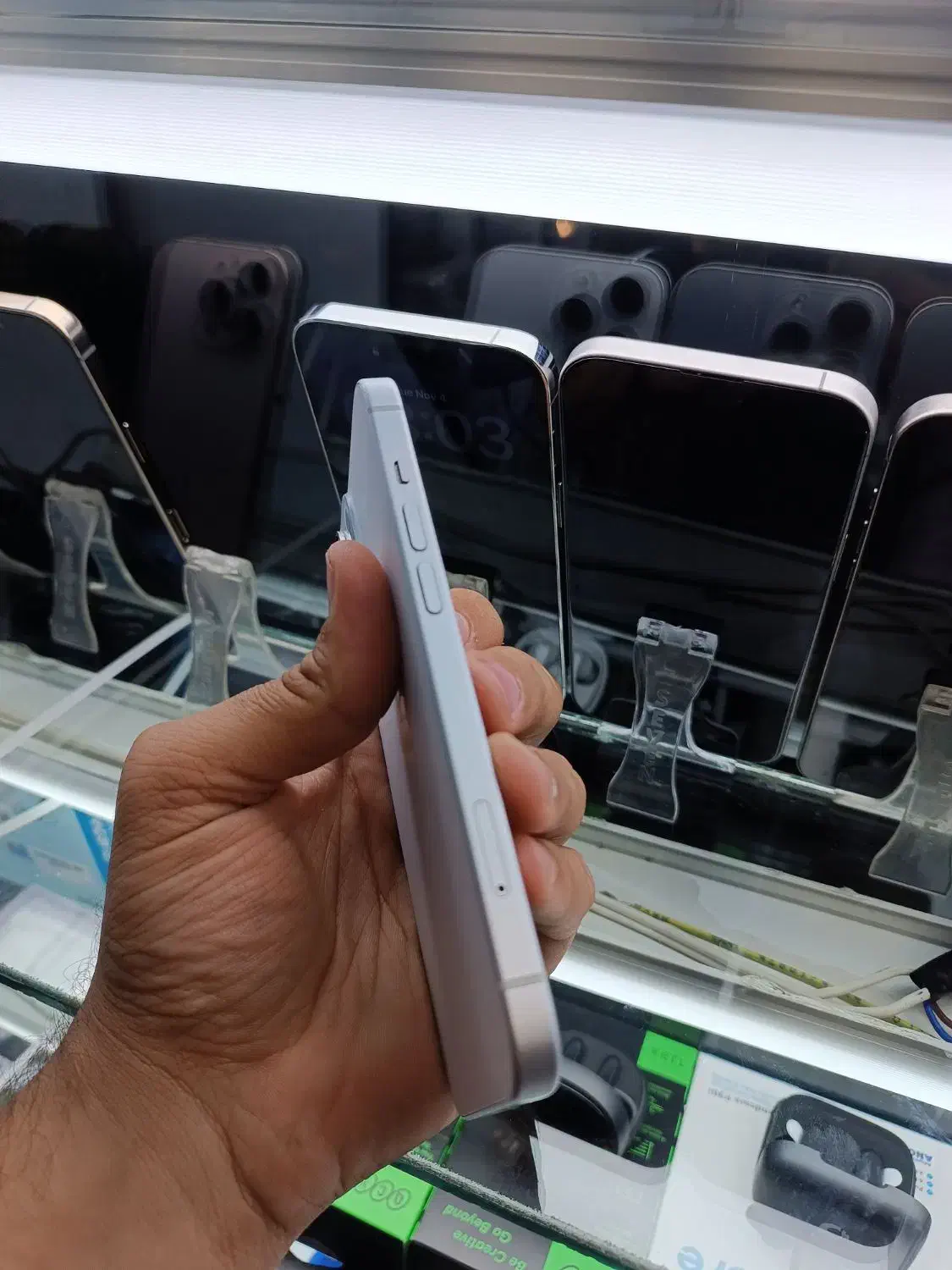 iphone 15/آیفون 15نرمال نقد و اقساط|موبایل|ورامین, ورامین|دیوار