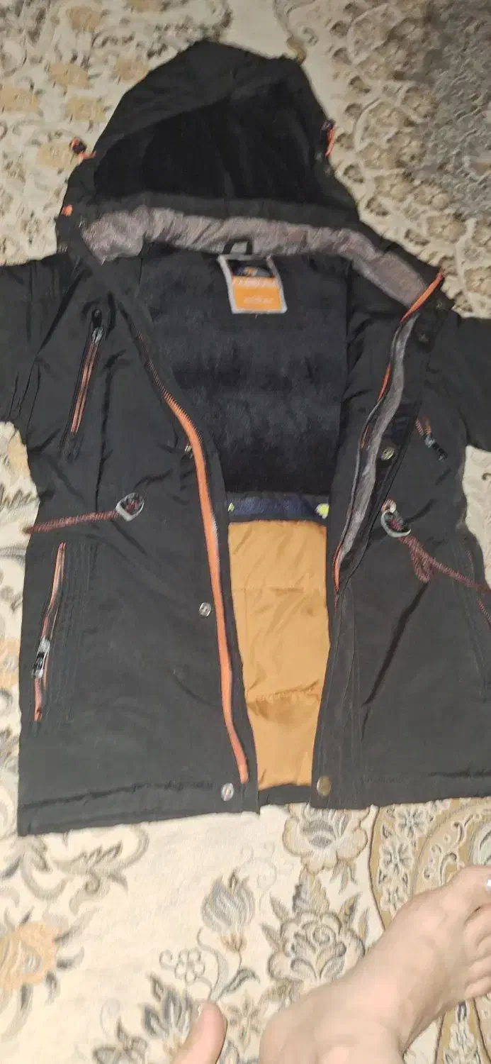 کاپشن تا ۱۱ سال|لباس|رشت, رشتیان|دیوار