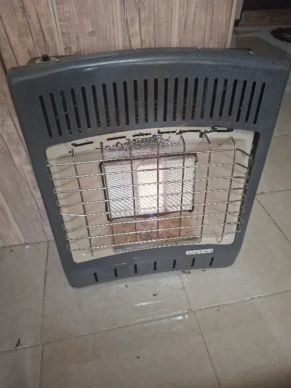 یخاری گازی|بخاری، هیتر، شومینه|فولادشهر, مسکن مهر فولادشهر|دیوار