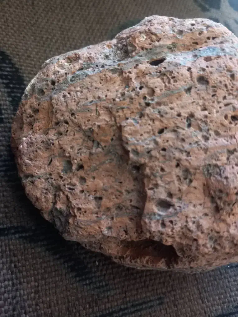 شهاب سنگ|کلکسیون اشیاء عتیقه|نجف‌آباد, شهدای غربی|دیوار