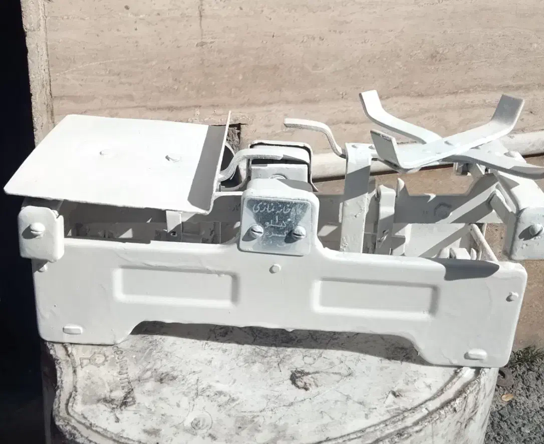 ترازو قدیمی|کلکسیون اشیاء عتیقه|اراک, |دیوار