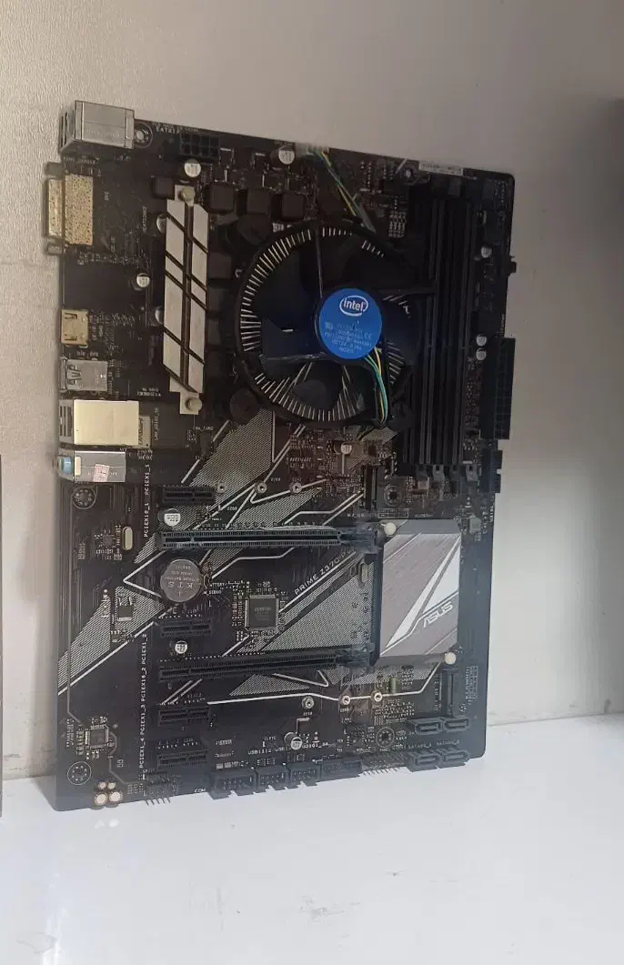 مادربرد Z370 CPU I5 8400|قطعات و لوازم جانبی رایانه|شیراز, شهرک پرواز|دیوار