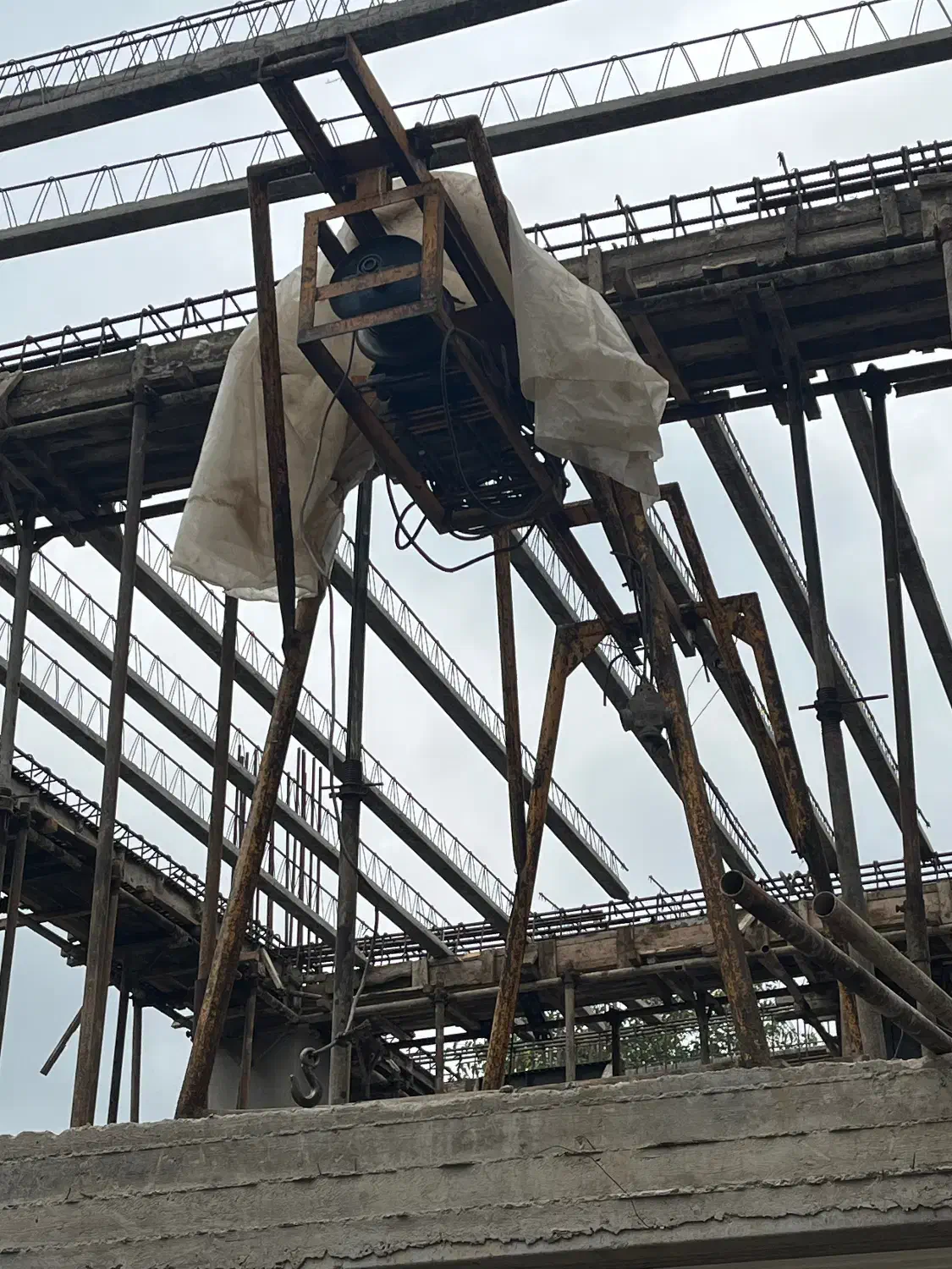 بالابر ۲اسب در حد|مصالح و تجهیزات ساختمان|ماسال, |دیوار