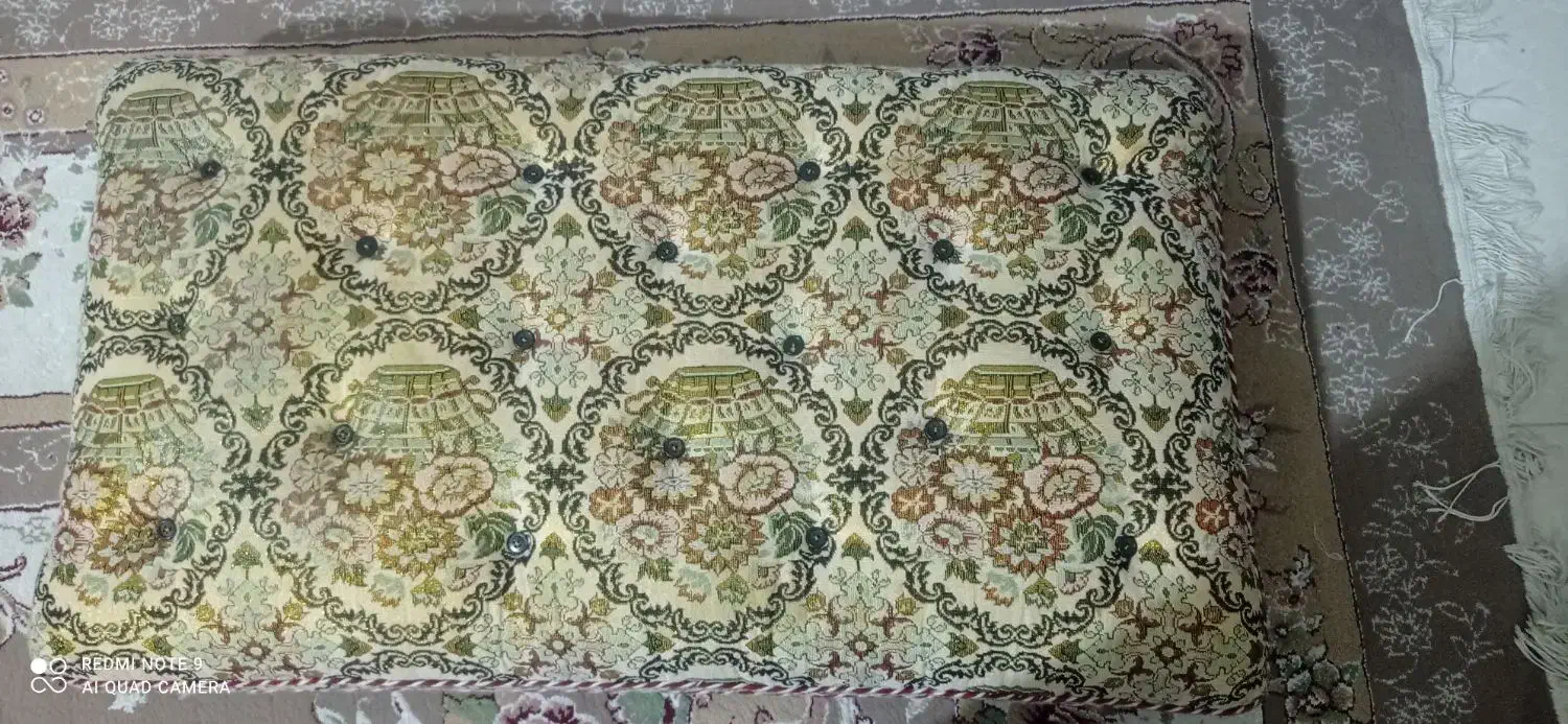 پشتی دست دوز|پشتی|ماهدشت, |دیوار