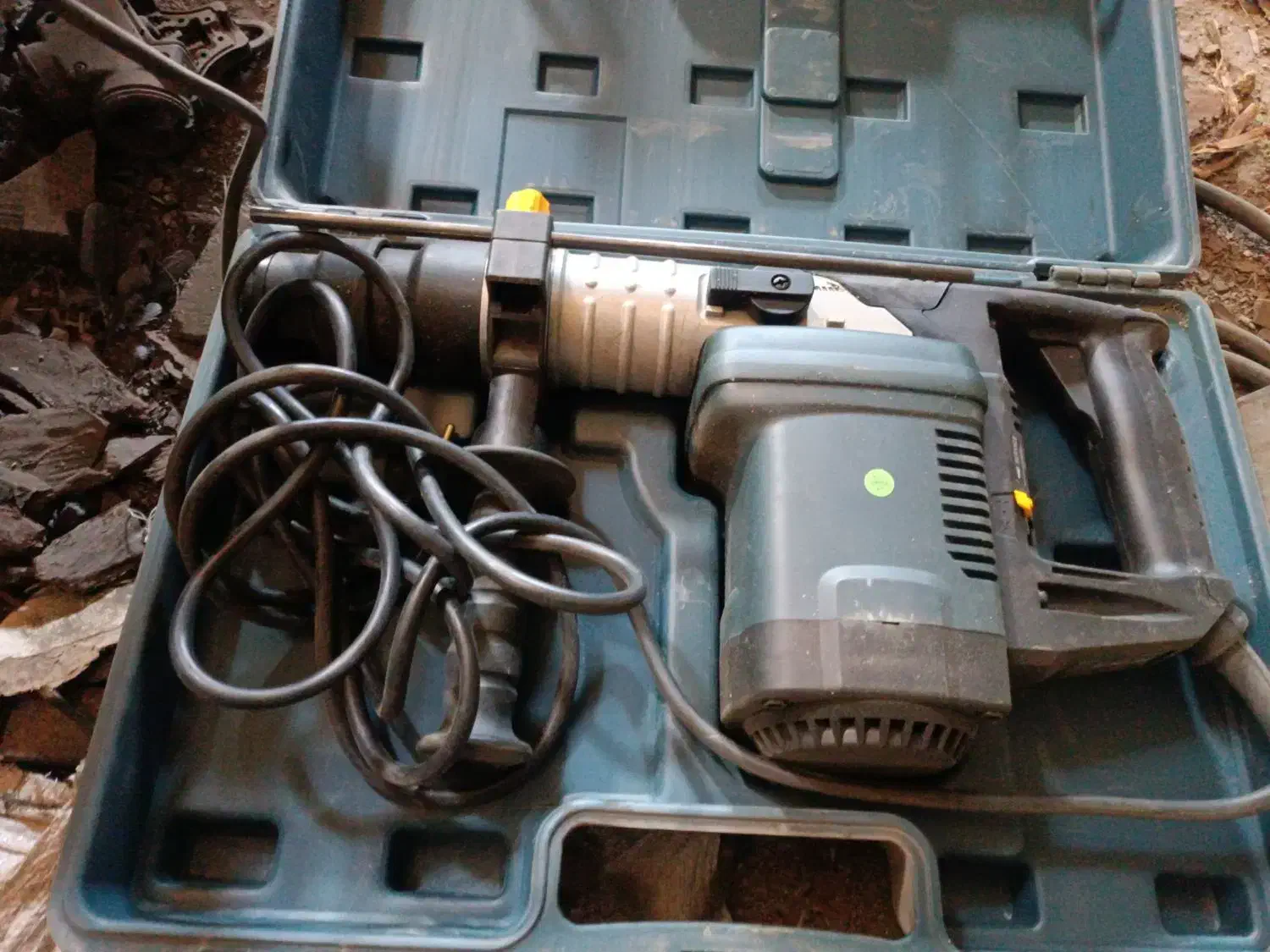 سلام وقت بخیر چند عدد دیل ستونی هلتی|ابزارآلات|خمینی‌شهر, |دیوار