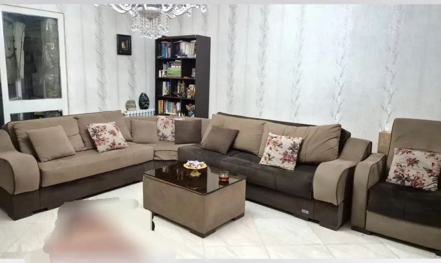 مبل راحتی ۷نفره  ال تختخواب شو همراه پاف|مبلمان خانگی و میز عسلی|تهران, نیروی دریایی|دیوار