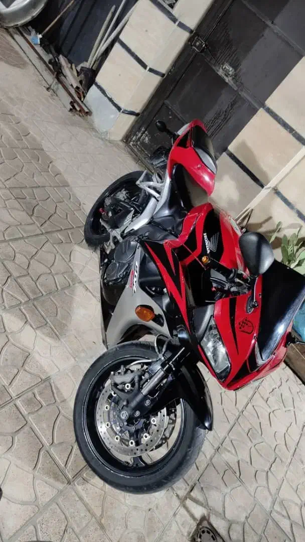 cbr 600|موتورسیکلت|شریف‌آباد, |دیوار