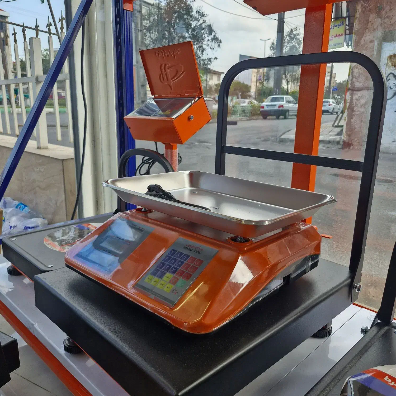 نمایندگی خدمات و فروش ترازو باسکول پیام towzin|فروشگاه و مغازه|رشت, یخسازی|دیوار