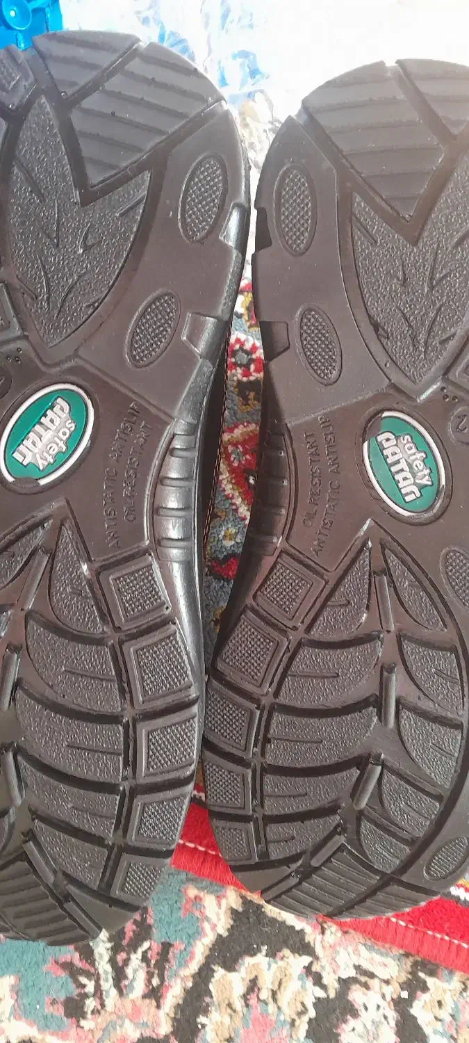 کفش کار وچکمه|کیف، کفش، کمربند|کلاچای, |دیوار