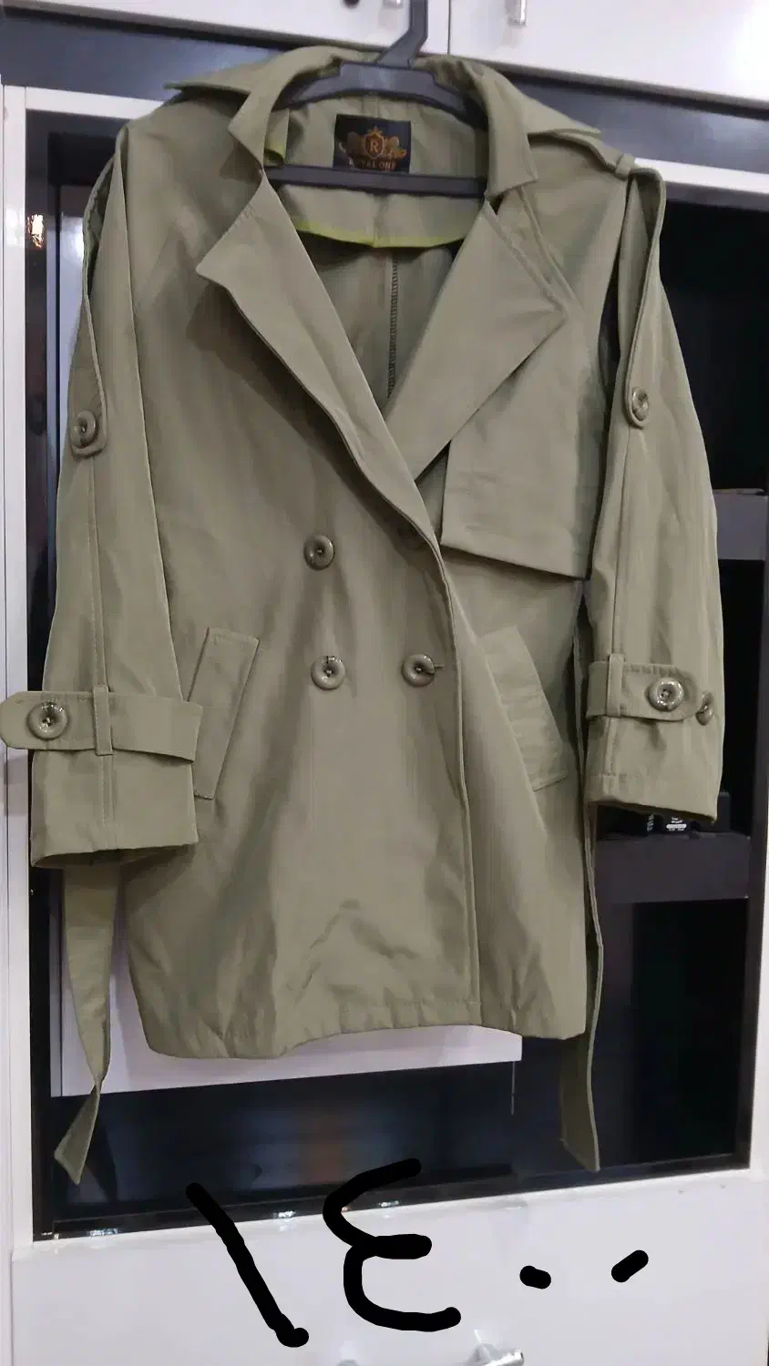 فروش لباس نو و در حد نو از ۱۰۰ تا ۱۵۰۰|لباس|شاهینشهر, عطار|دیوار