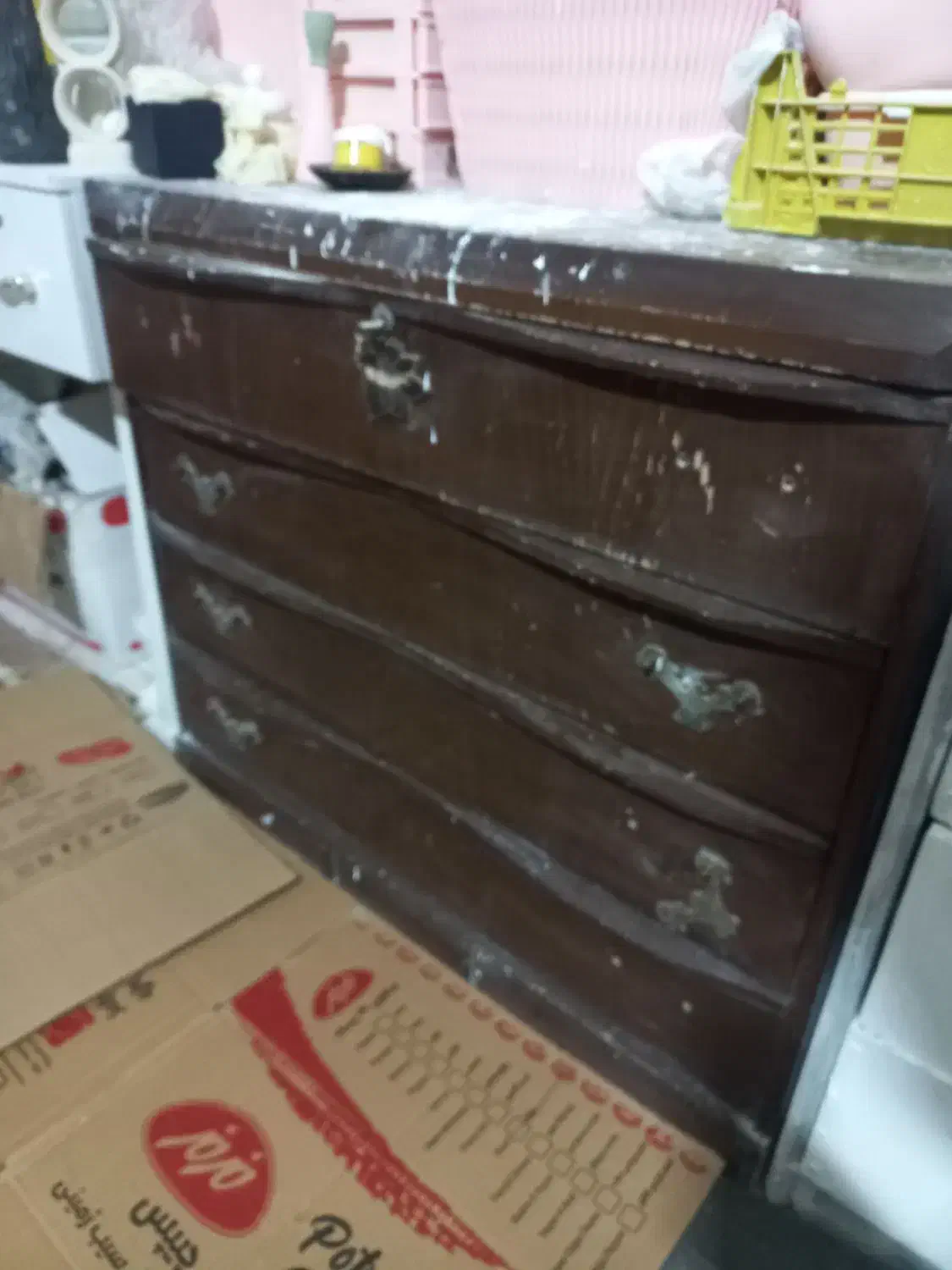 لوازم منزل نصف قیمت توافقی + خط تلفن ثابت|جاکفشی، کمد، دراور|محمدیه-قزوین, |دیوار