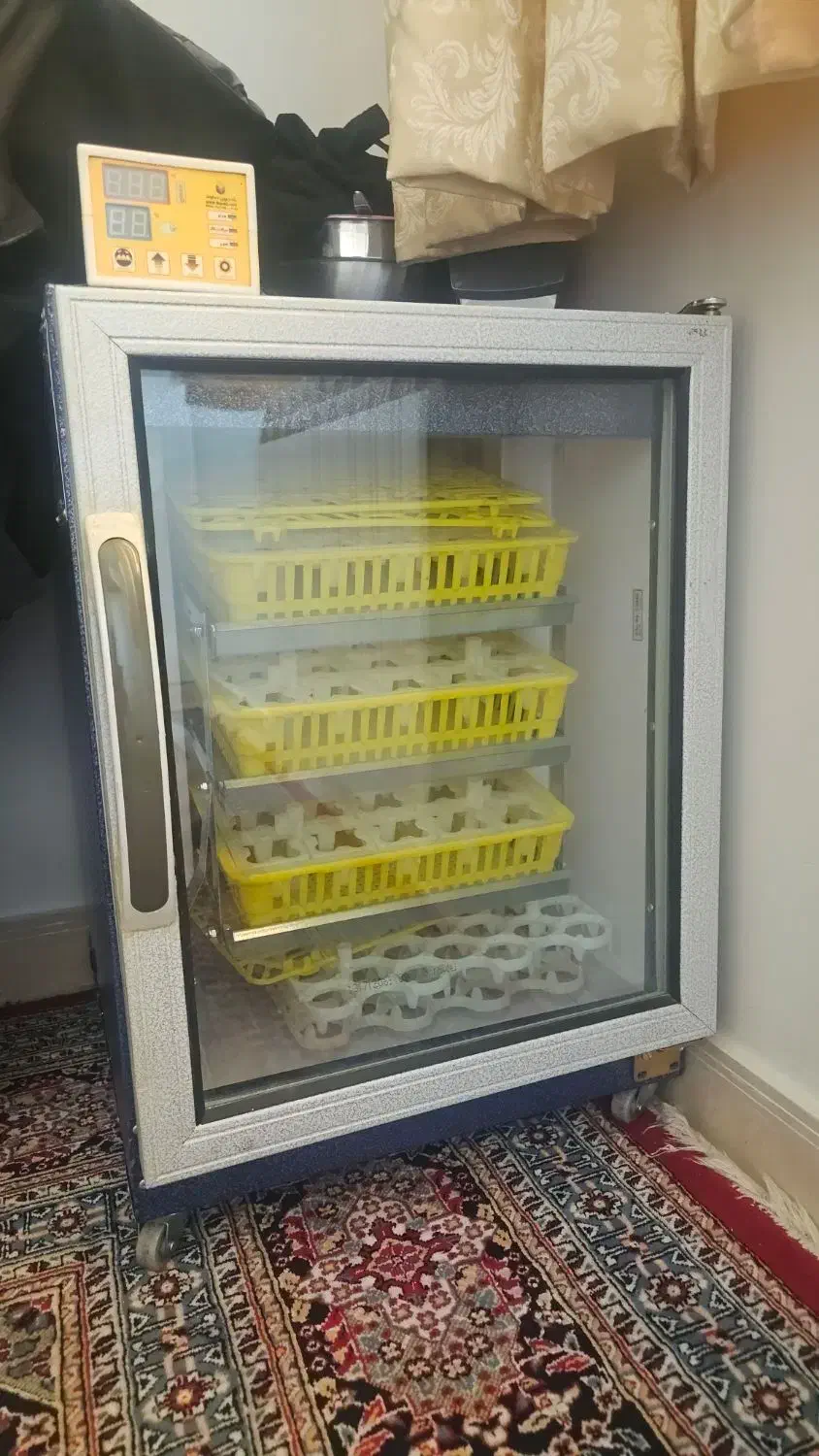 دستگاه جوجه کشی ۱۲۶تای بلدرچین دماوند|لوازم جانبی حیوانات|اندیشه, شهرک صدف|دیوار