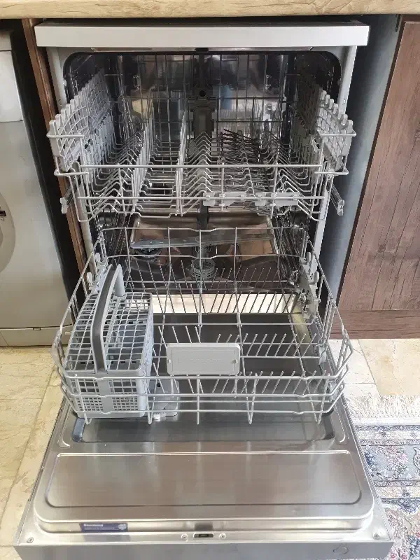 ظرفشویی بلومبرگ کارکرده|ماشین ظرفشویی|تهران, جنت‌آباد مرکزی|دیوار