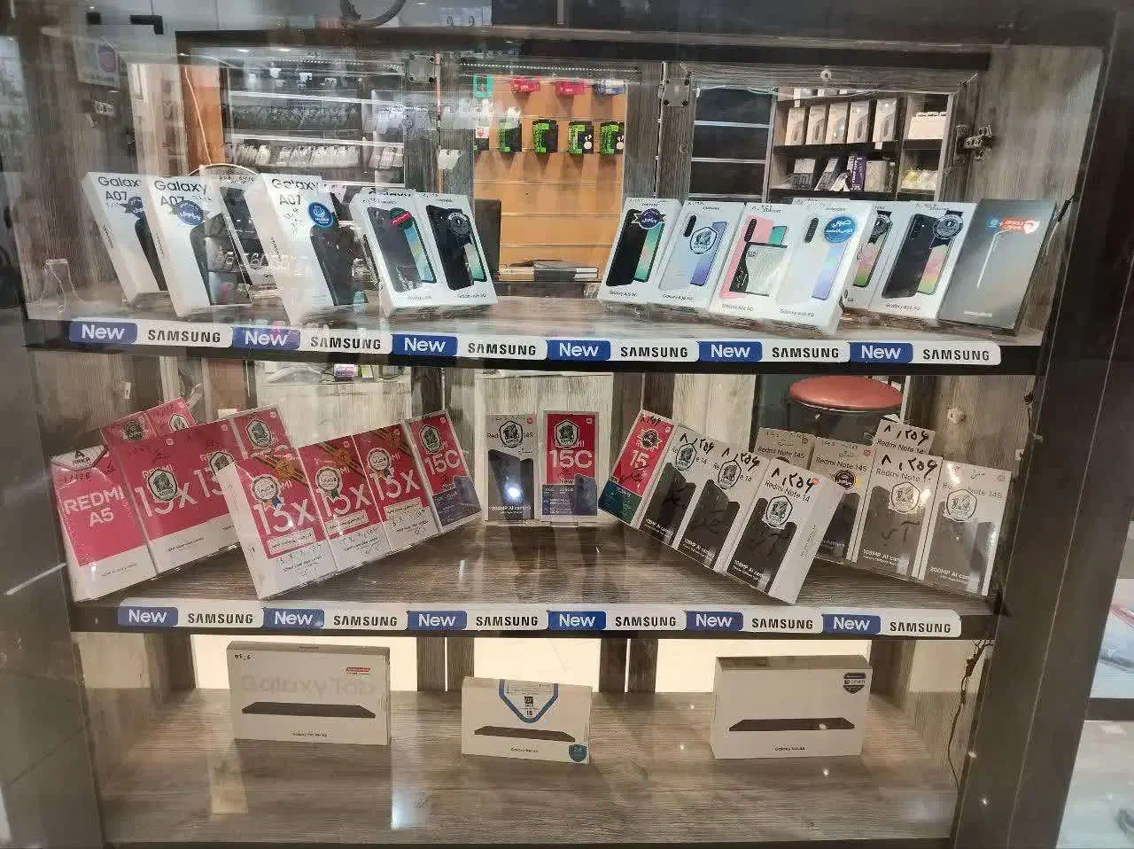 گوشیs25fe.a56.a36.a26.a17|موبایل|مشهد, استاد یوسفی (شهرک غرب)|دیوار