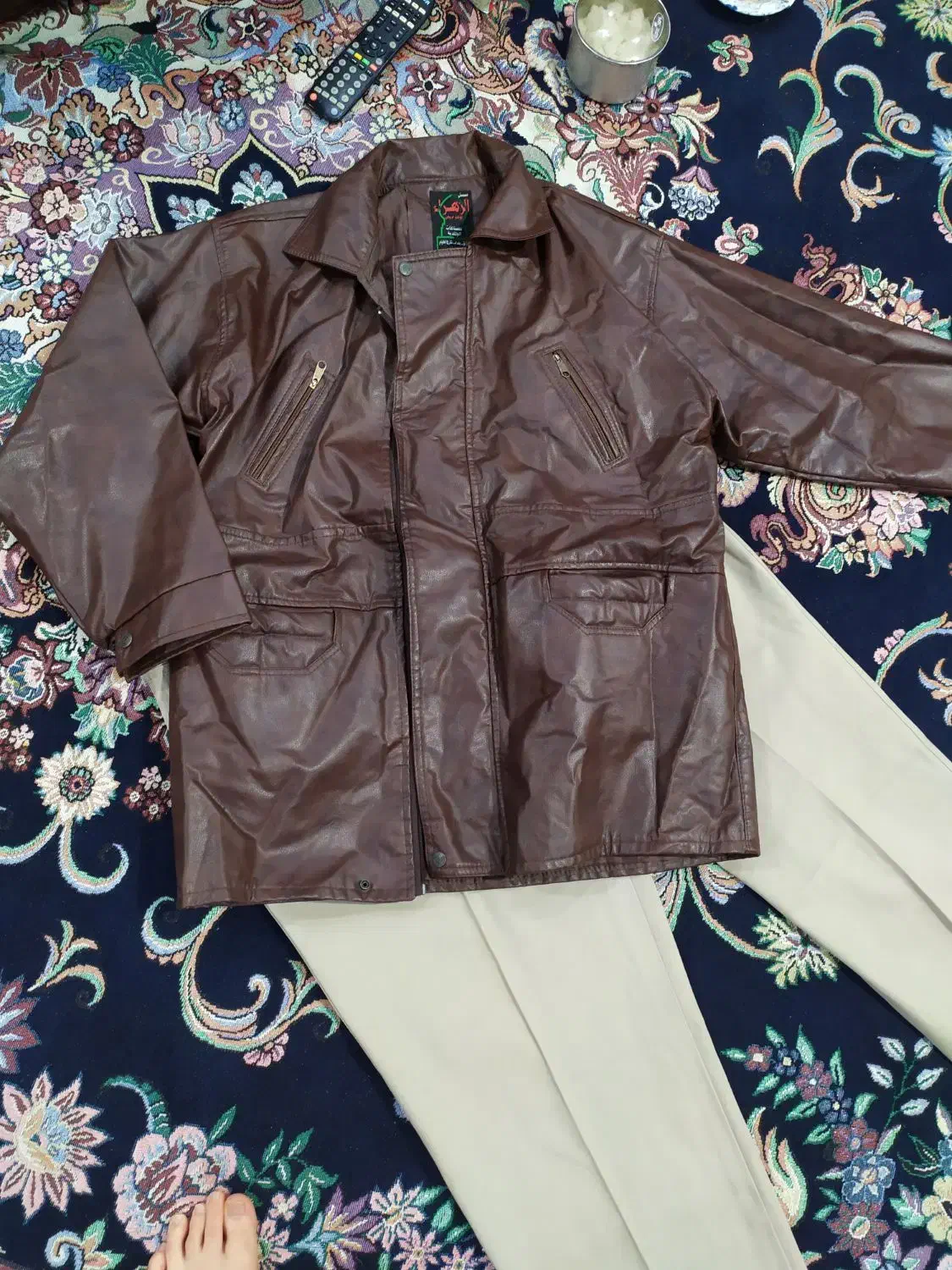 کاپشن چرم شلوار کتان کت مخمل سایز x3|لباس|بندر انزلی, لاله|دیوار