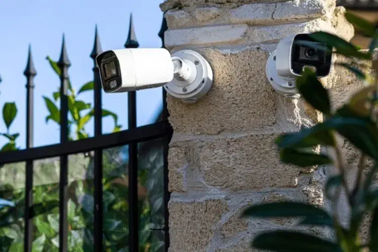 فروش و نصب دوربین های مدار بسته|دوربین مداربسته|هشتگرد, شهرک بعثت|دیوار