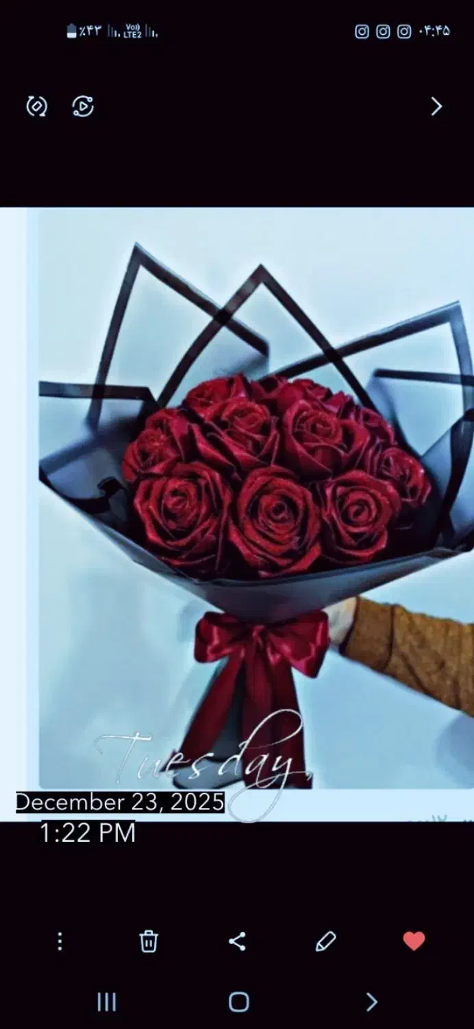 گندمی|گل مصنوعی|دورود, |دیوار