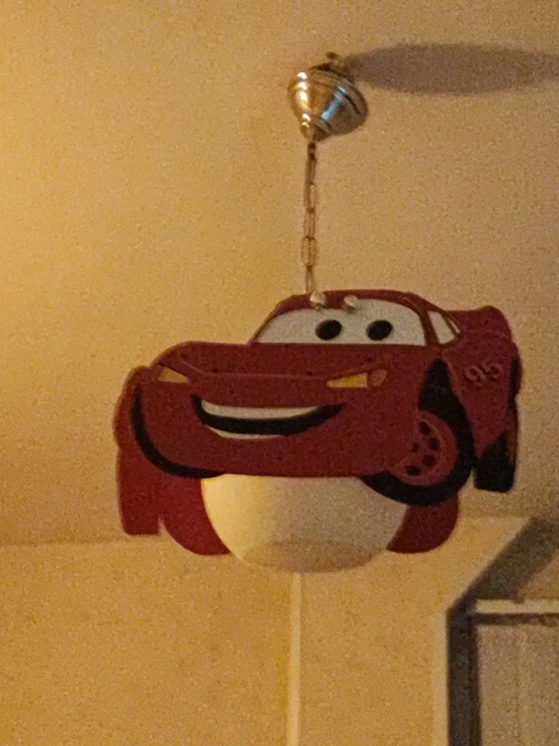 لوسترو چراغ خواب مکویین|چراغ خواب و آباژور|شیراز, قدوسی شرقی|دیوار