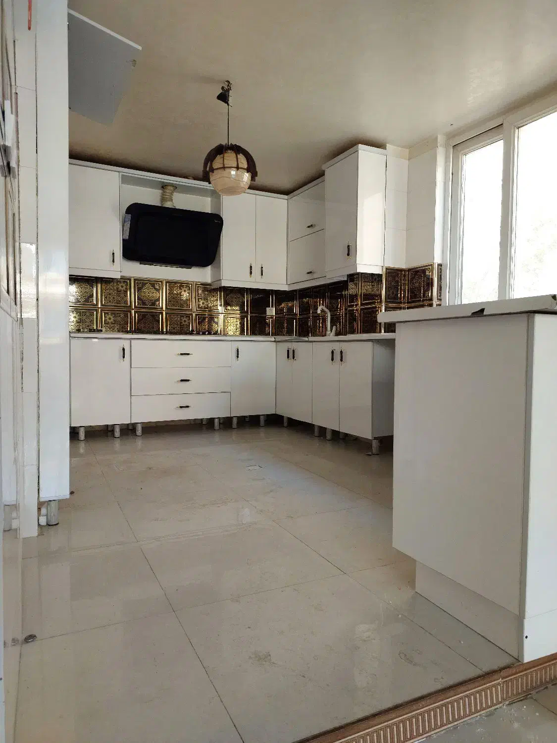 فاز صفر مشاعی فاز صفر|اجارهٔ آپارتمان|پرند, فاز ۰|دیوار