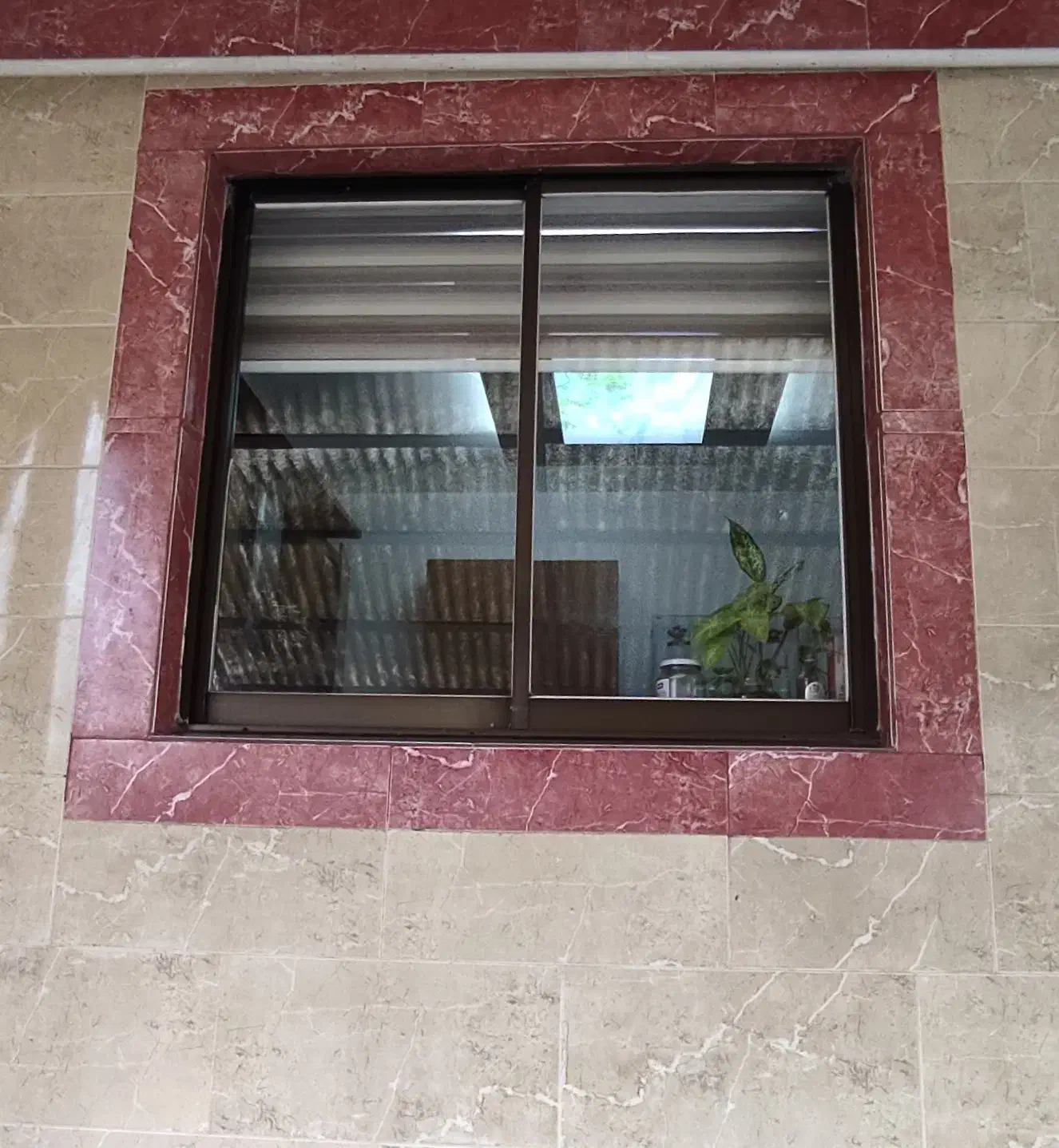 پنجره|مصالح و تجهیزات ساختمان|لاهیجان, بازکیاگوراب|دیوار