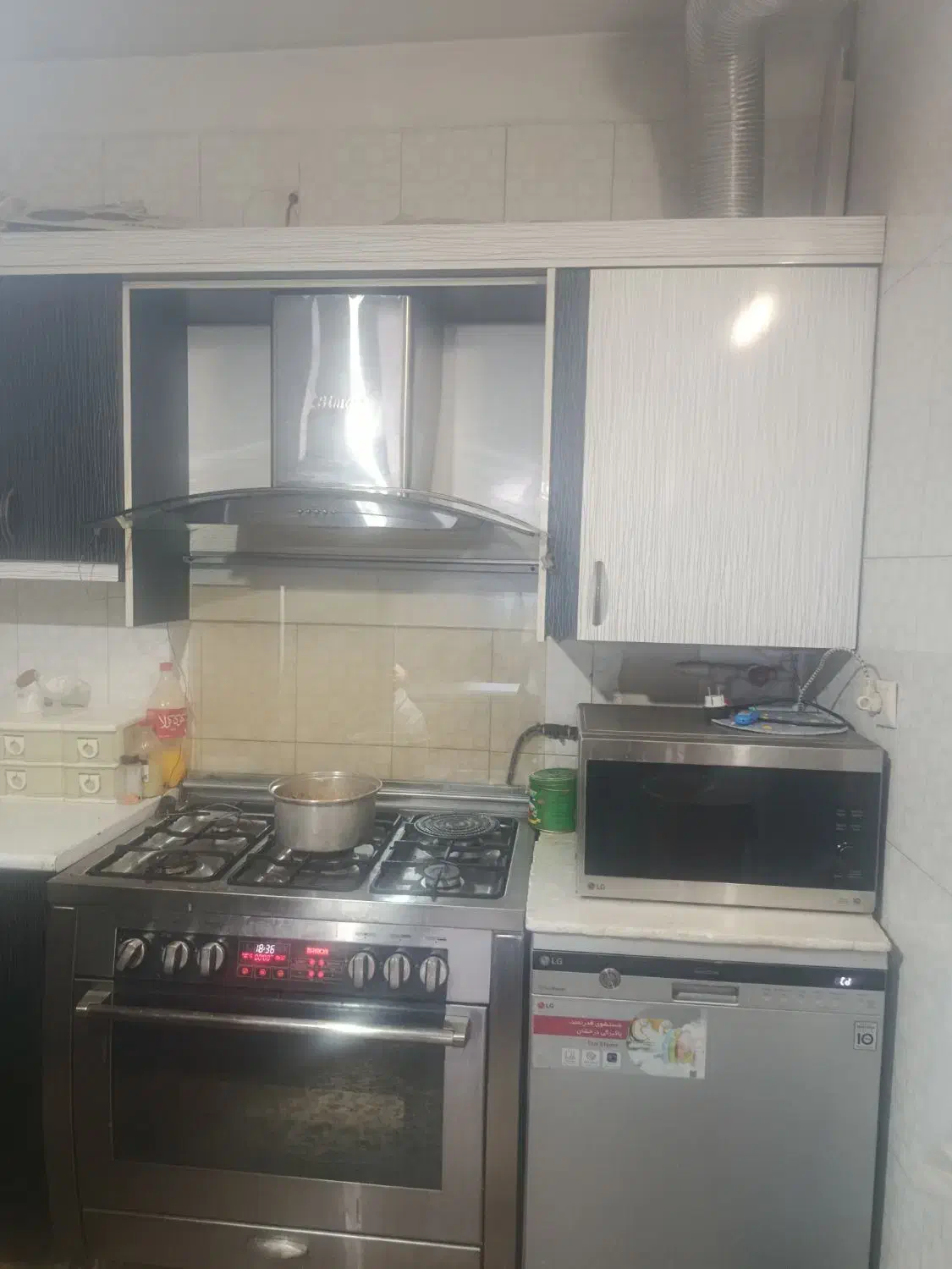 کابینت|آب‌چکان و نظم‌دهنده ظروف|مشهد, انقلاب|دیوار