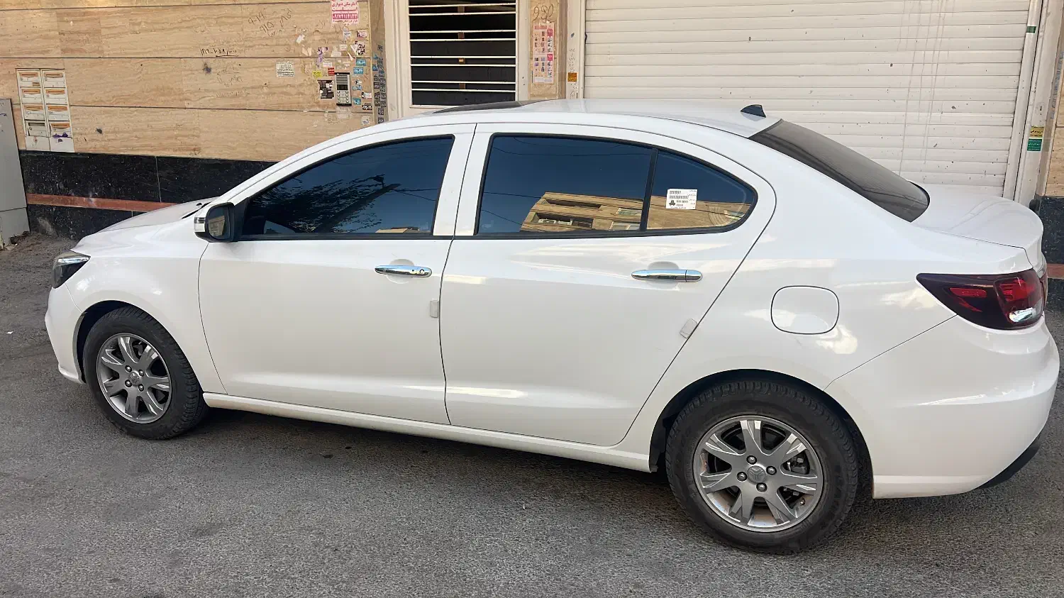 فروش شاهین اتوماتیک مدل ۴۰۳|خودرو سواری و وانت|شیراز, شهرک سراج‎|دیوار